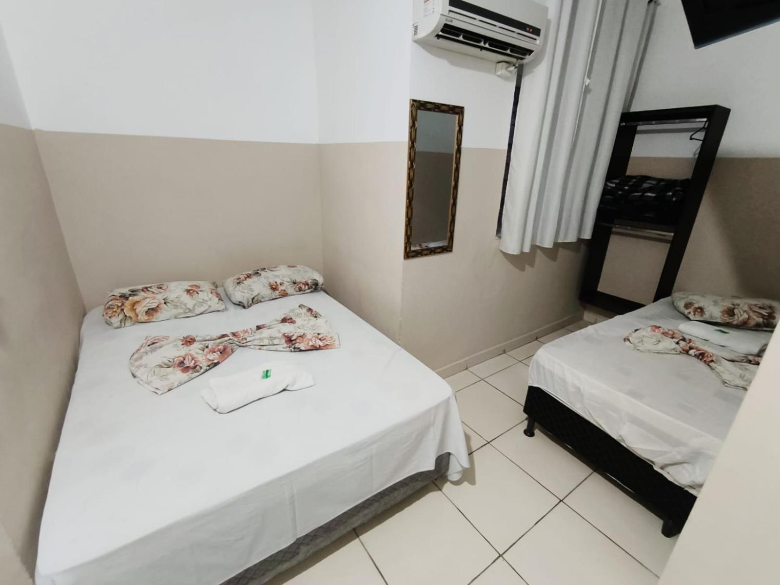 Hotel Mae Rainha Апаресида Екстериор снимка